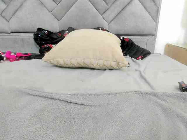 alicee-18 webcam