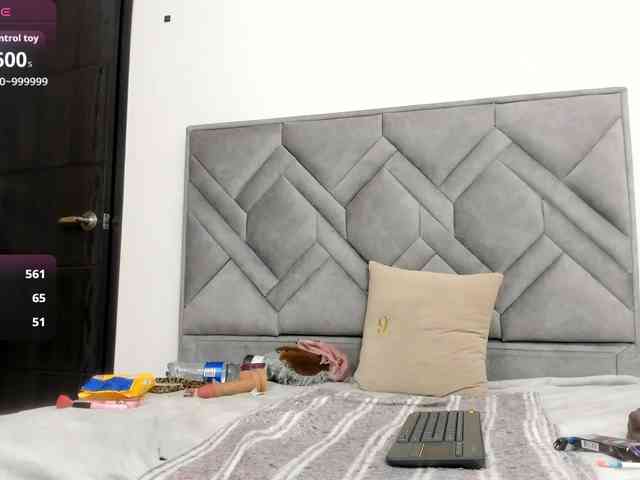 alicee-18 webcam