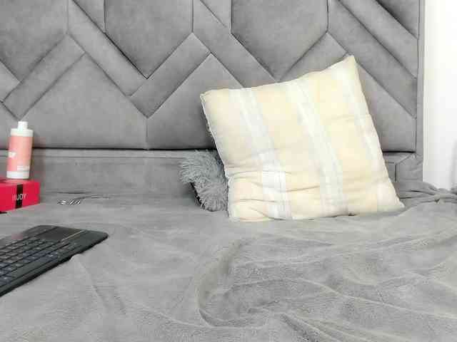 alicee-18 webcam
