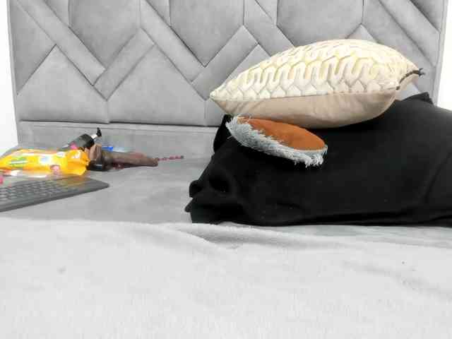alicee-18 webcam
