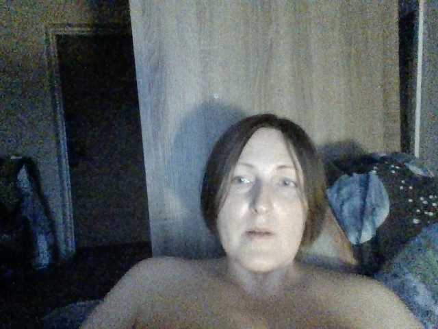 AllaSowinskaya live cam on BongaCams