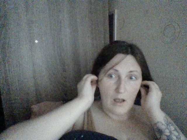 AllaSowinskaya live cam on BongaCams