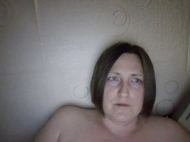 AllaSowinskaya live cam on BongaCams