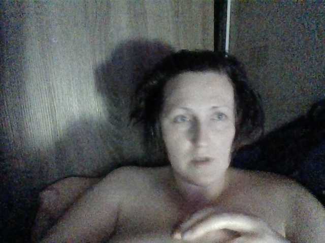 AllaSowinskaya live cam on BongaCams