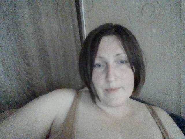 AllaSowinskaya live cam on BongaCams
