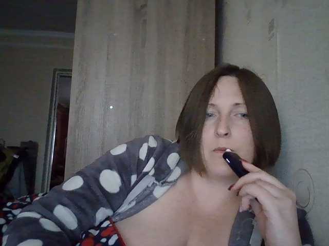 AllaSowinskaya live cam on BongaCams