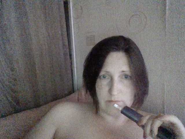 AllaSowinskaya live cam on BongaCams