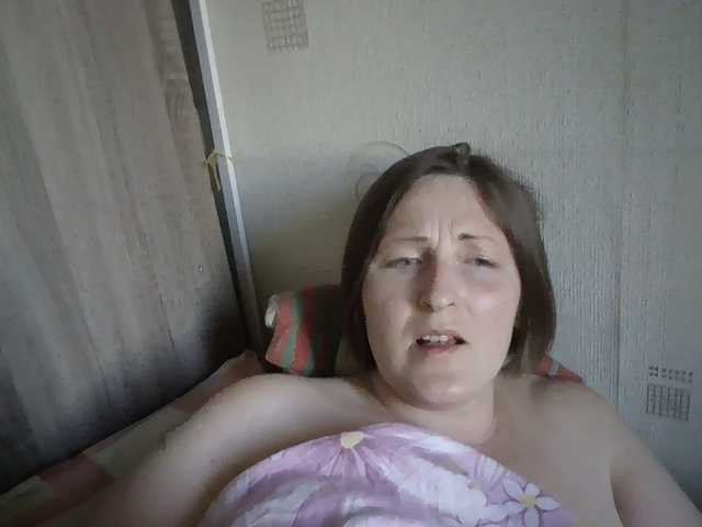 AllaSowinskaya live cam on BongaCams