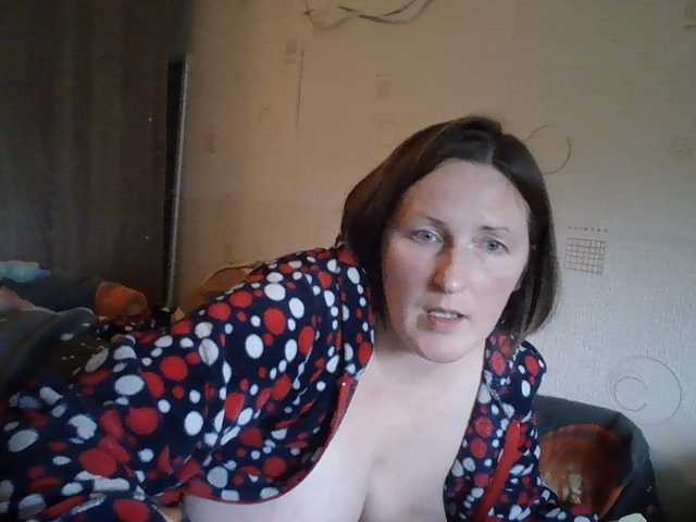 AllaSowinskaya, en vivo ahora en BongaCams