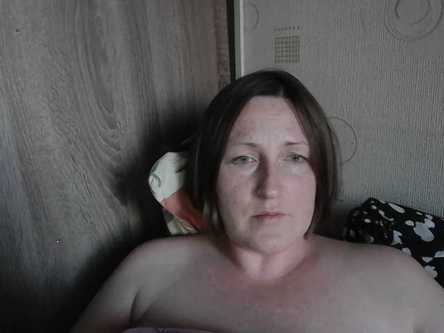 AllaSowinskaya live cam on BongaCams
