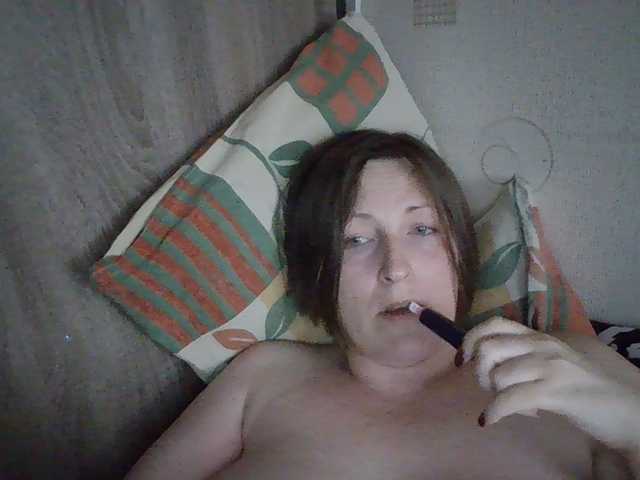 AllaSowinskaya live cam on BongaCams
