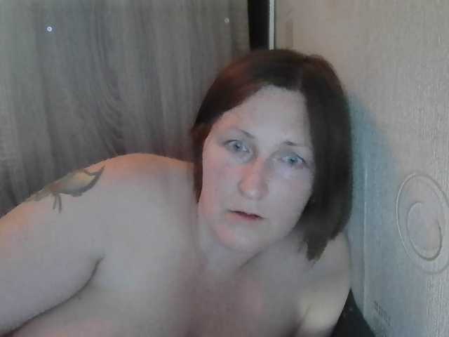 AllaSowinskaya live cam on BongaCams