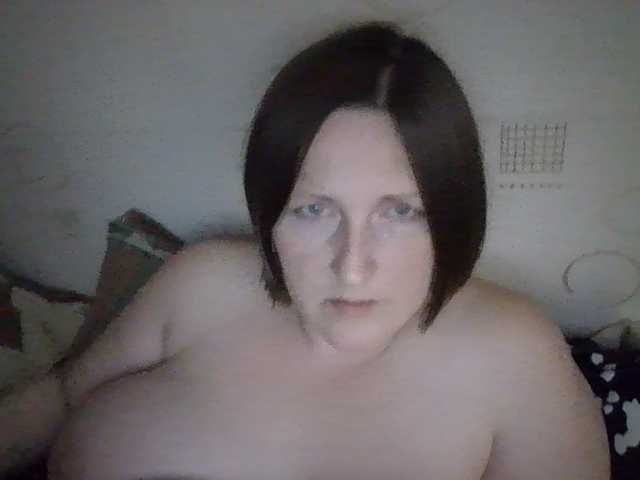 AllaSowinskaya live cam on BongaCams