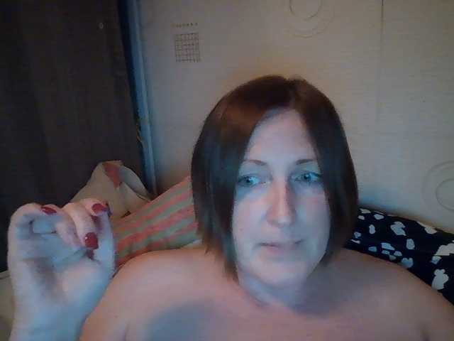 AllaSowinskaya live cam on BongaCams