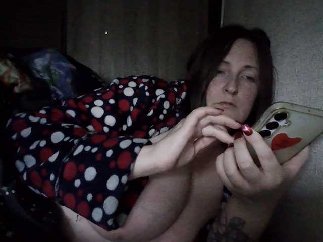 AllaSowinskaya live cam on BongaCams