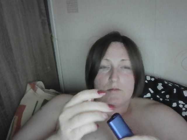 AllaSowinskaya live cam on BongaCams