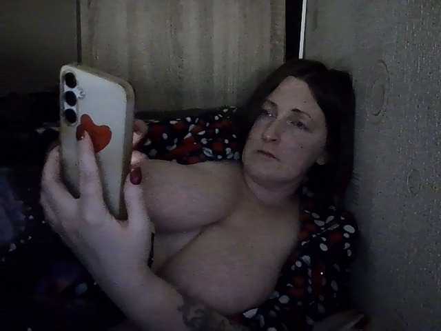 AllaSowinskaya live cam on BongaCams