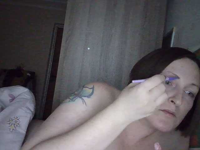 AllaSowinskaya live cam on BongaCams