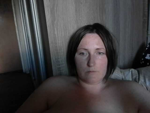 AllaSowinskaya live cam on BongaCams