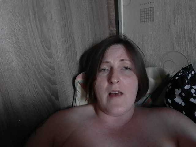 AllaSowinskaya live cam on BongaCams
