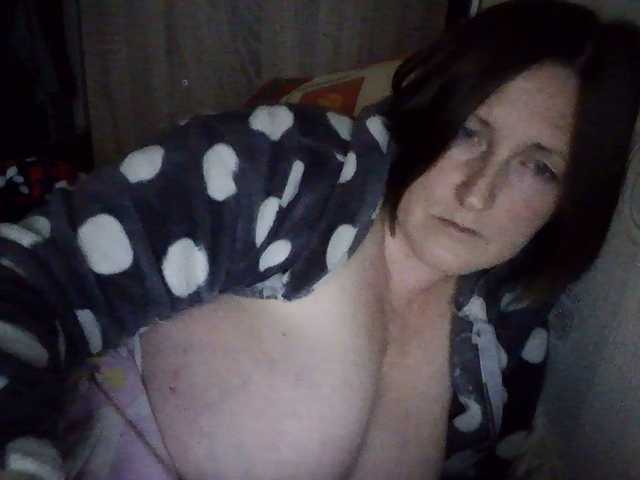 AllaSowinskaya live cam on BongaCams