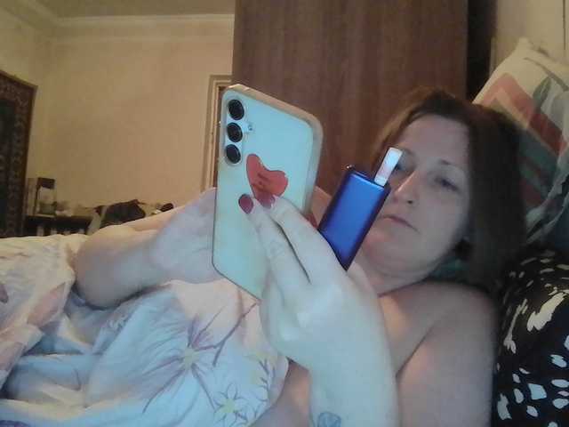 AllaSowinskaya live cam on BongaCams