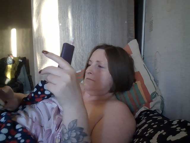 AllaSowinskaya live cam on BongaCams