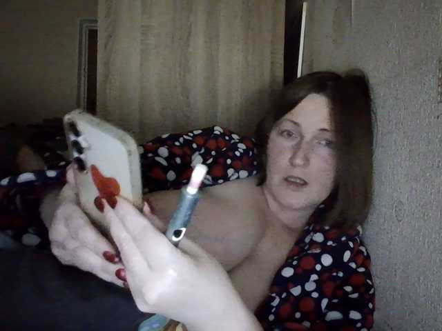 AllaSowinskaya live cam on BongaCams