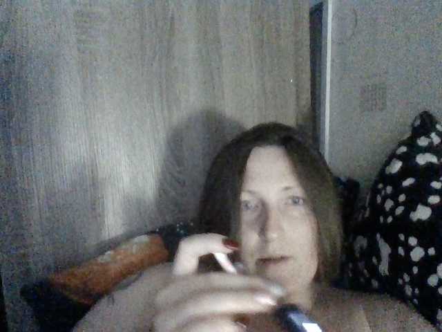 AllaSowinskaya live cam on BongaCams