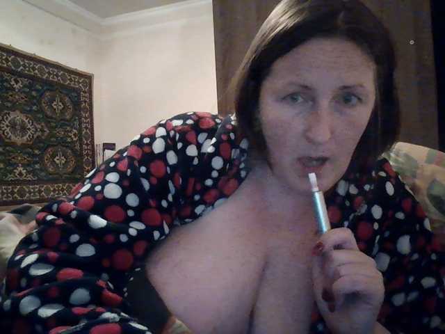 AllaSowinskaya live cam on BongaCams