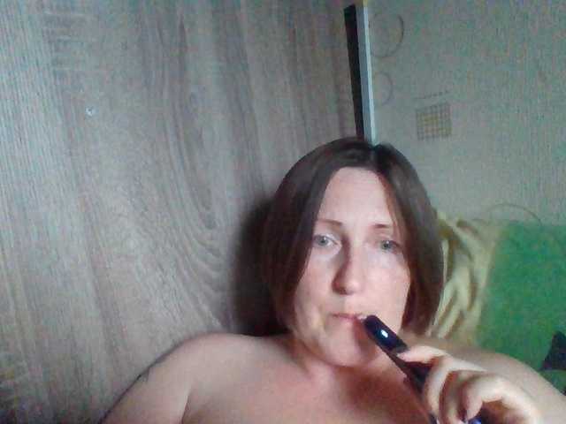 AllaSowinskaya live cam on BongaCams