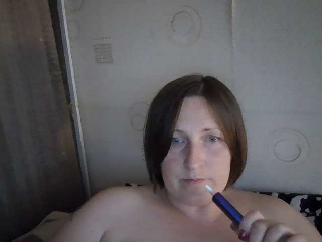 AllaSowinskaya live cam on BongaCams