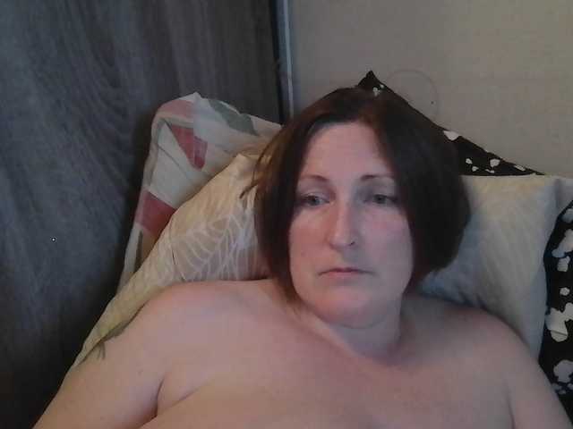AllaSowinskaya live cam on BongaCams