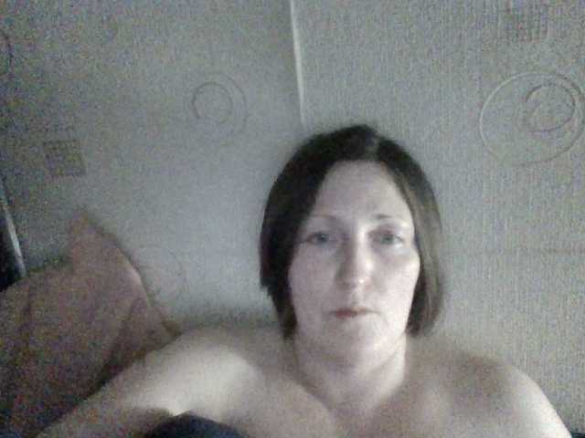 Sex chat gratuit in direct cu AllaSowinskaya pe BongaCams