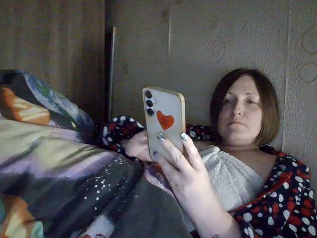 AllaSowinskaya live cam on BongaCams