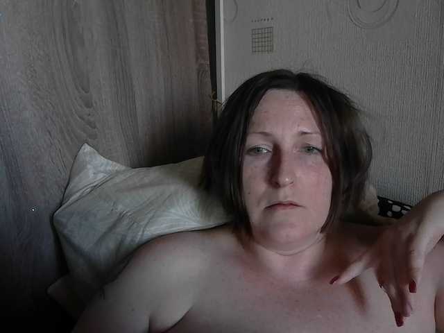 AllaSowinskaya live cam on BongaCams