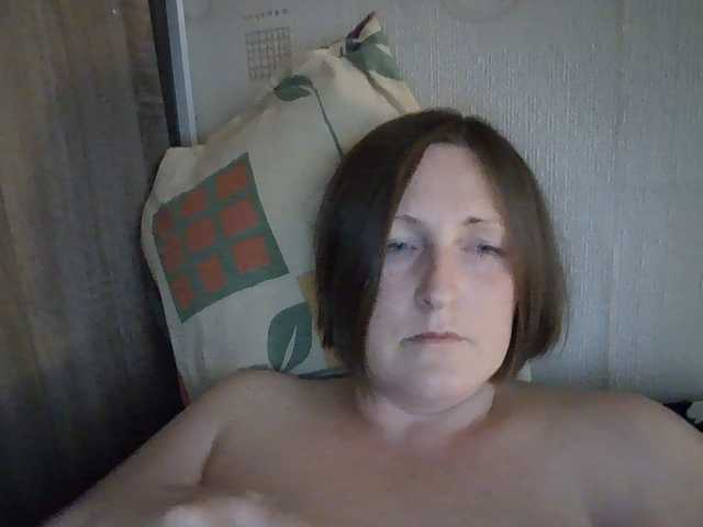 AllaSowinskaya live cam on BongaCams