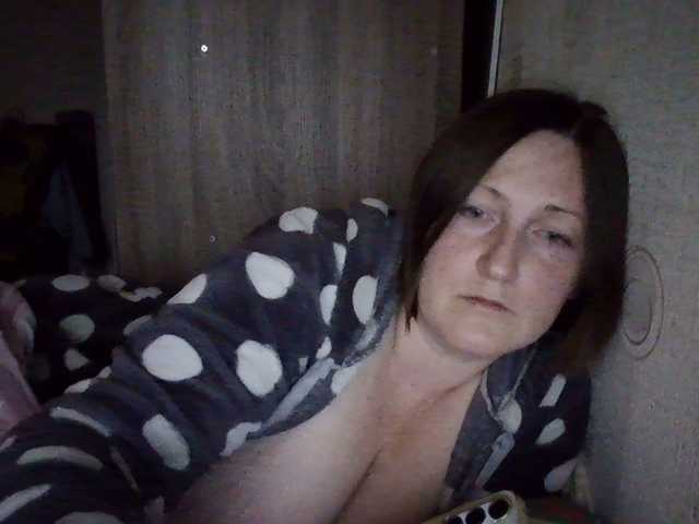 AllaSowinskaya live cam on BongaCams