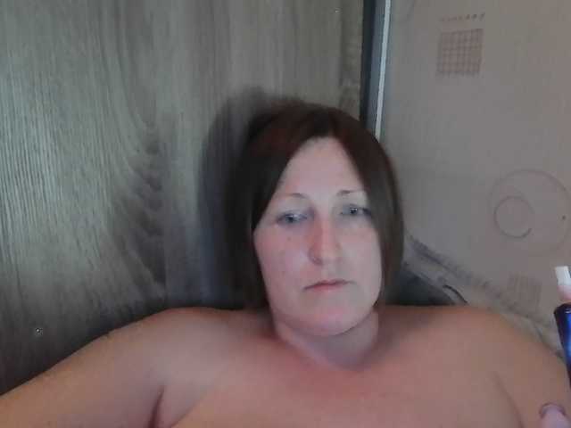 AllaSowinskaya live cam on BongaCams