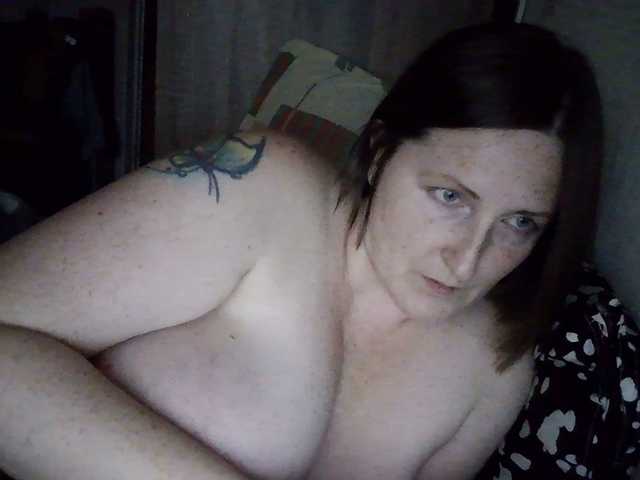 AllaSowinskaya live cam on BongaCams