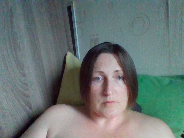 AllaSowinskaya live cam on BongaCams