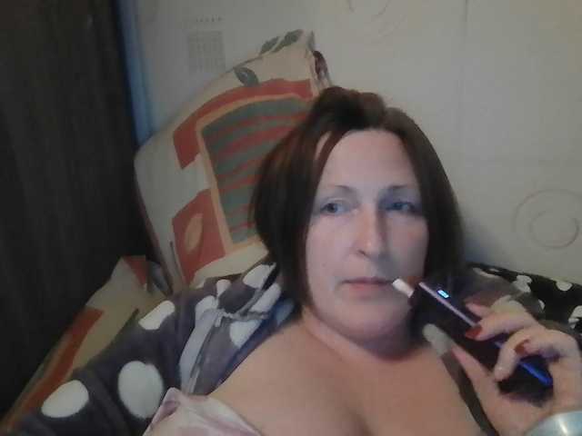 AllaSowinskaya live cam on BongaCams