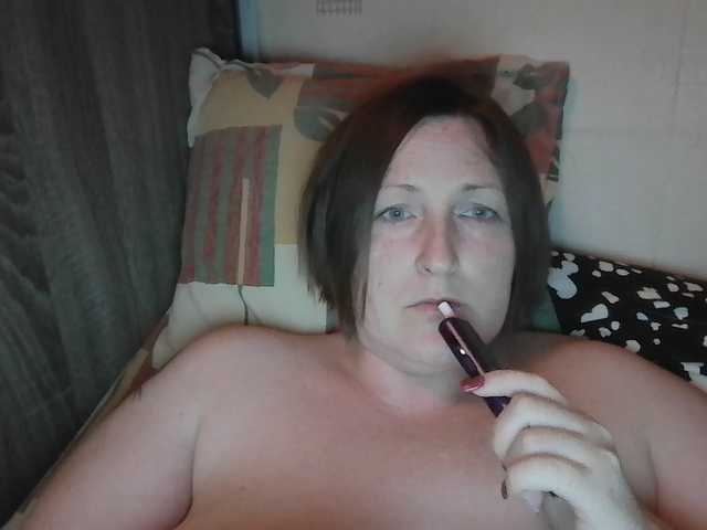 AllaSowinskaya live cam on BongaCams