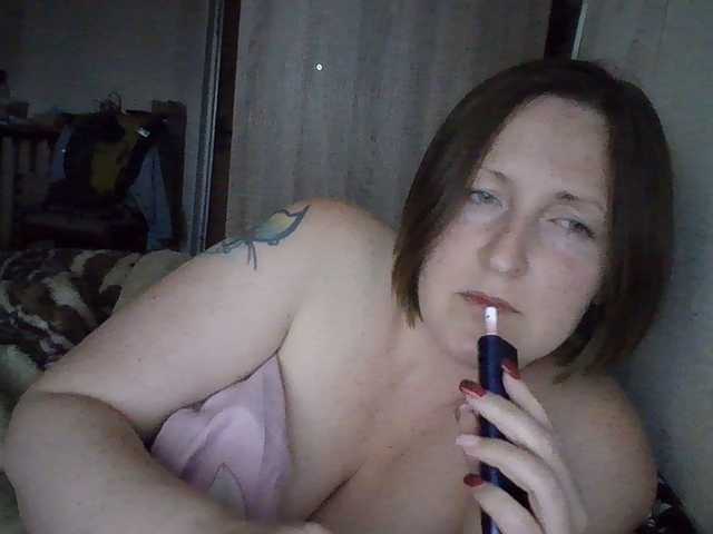 AllaSowinskaya live cam on BongaCams