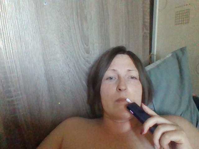 AllaSowinskaya live cam on BongaCams