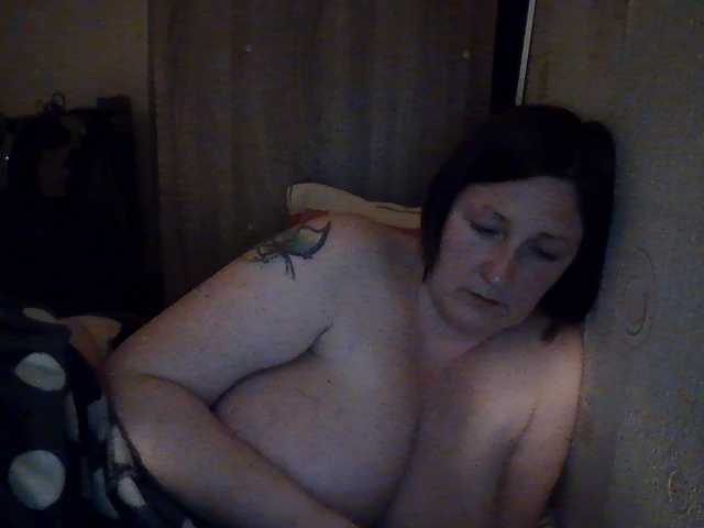 AllaSowinskaya live cam on BongaCams