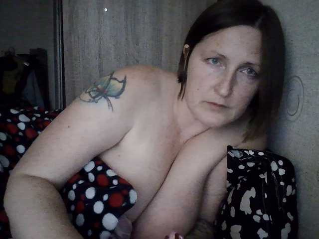 AllaSowinskaya live cam on BongaCams