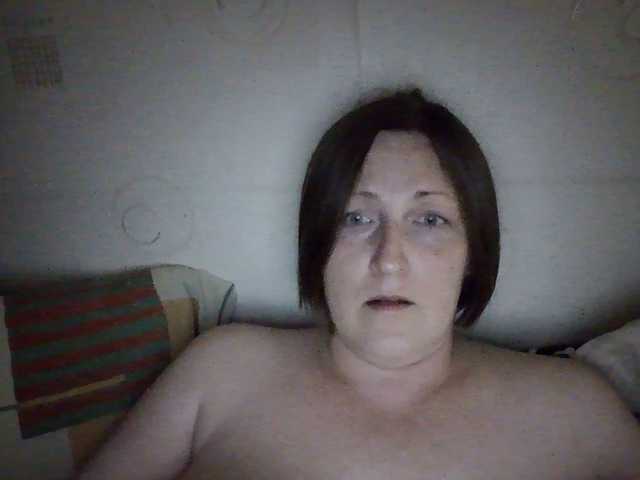 AllaSowinskaya live cam on BongaCams