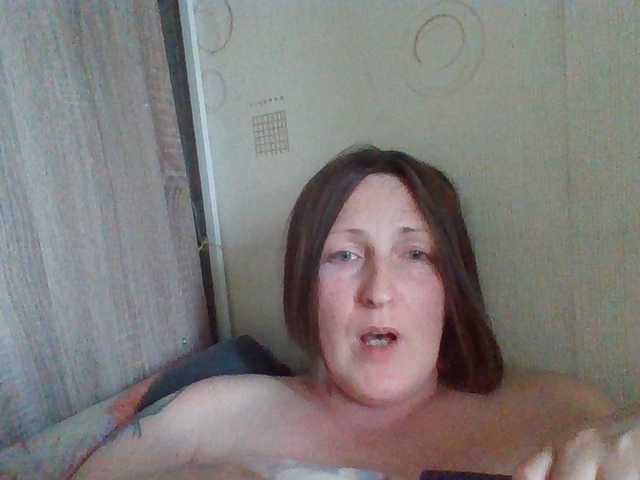 AllaSowinskaya live cam on BongaCams