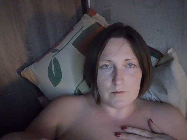 AllaSowinskaya live cam on BongaCams